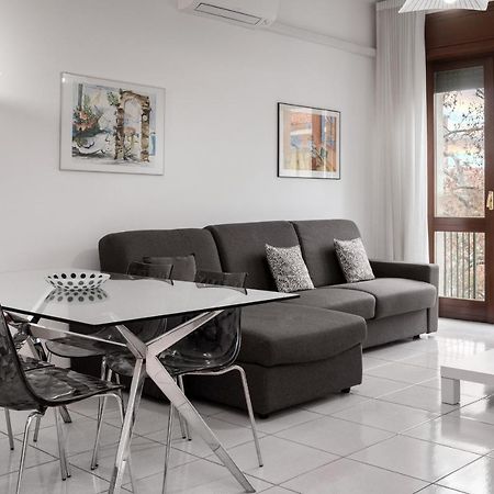 Flats4Rent Lucia Apartment Верона Екстериор снимка
