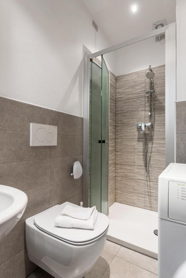 Flats4Rent Lucia Apartment Верона Екстериор снимка